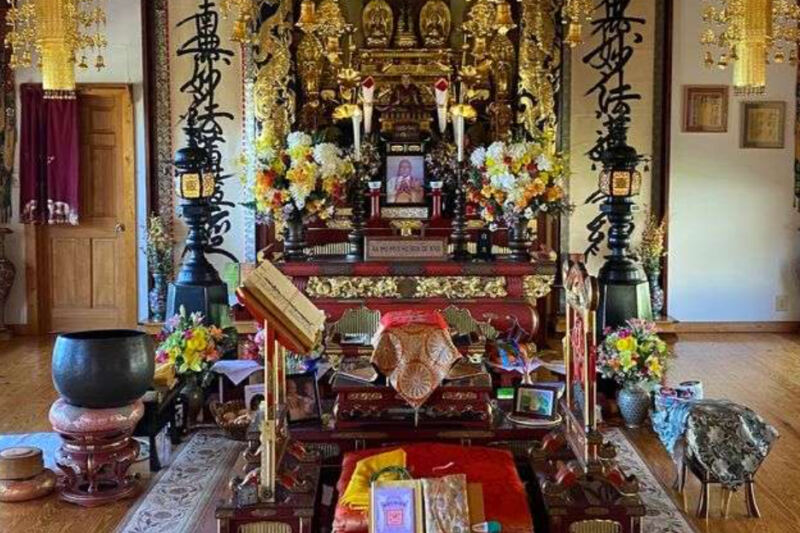 This Tennessee Peace Pagoda Hides a Serene Prayer Garden and Mountain Views That Feel Worlds Away