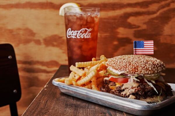This No-Frills South Carolina Burger Joint Griddles What Charleston Calls Its Best Cheeseburger