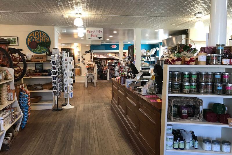 This Petersham Country Store Makes Every Sandwich To Order By Hand, And Locals Come Back Weekly