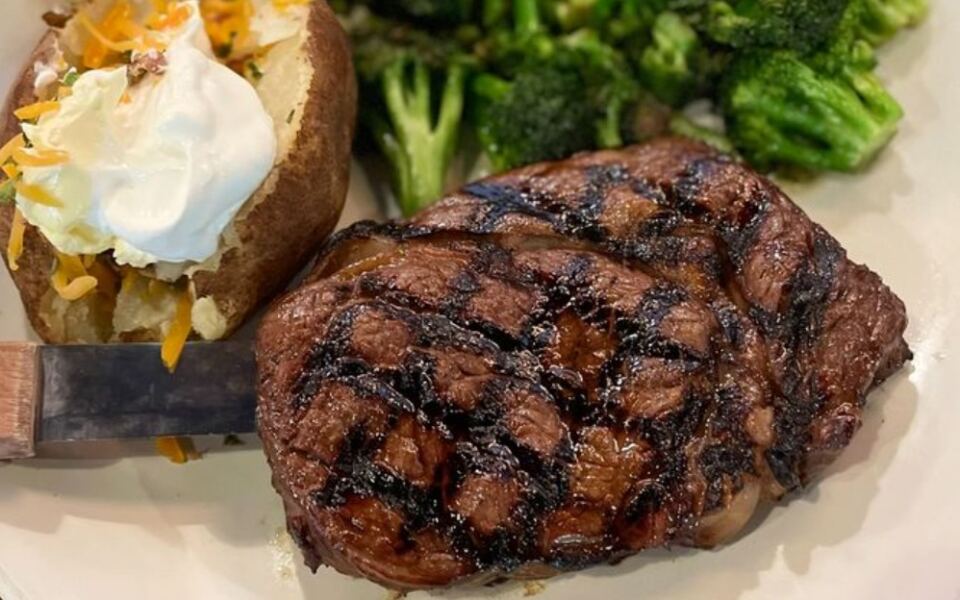 This Country Steakhouse in Small-Town Tennessee Is Worth the Drive for Its Hearty Steaks and Down-Home Charm