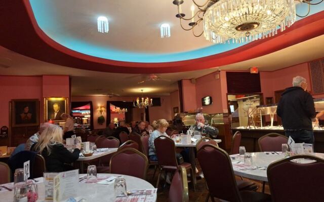 This Unassuming Illinois Polish Restaurant Has Been Serving Heaping Old-Country Plates Since the 1980s