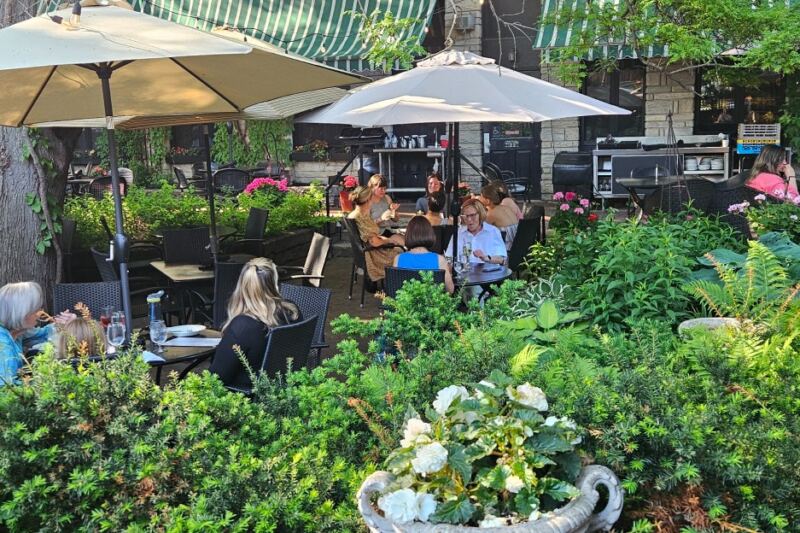 This Minnesota Restaurant Hides A Fairytale Garden Patio Behind An 1889 Building