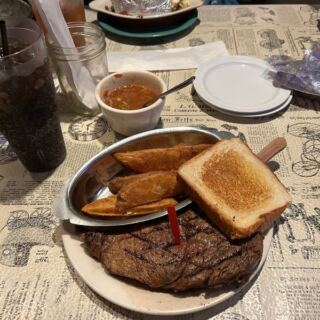 This Blink-and-You-Miss-It Eastern Oklahoma Steakhouse Serves a Ribeye Worth Slamming the Brakes For