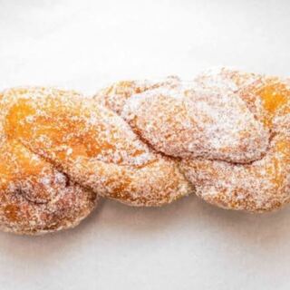 People Drive An Hour For A Box From This Crystal Lake Donut Shop That Never Closes