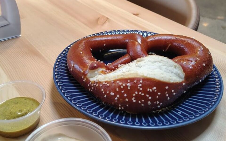 This Minnesota German Bakery Is Famous For Warm Bavarian Pretzels