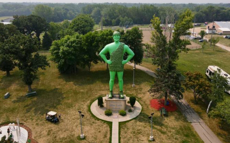 A Massive Green Giant Stands Beside the Highway in This Tiny Minnesota Town