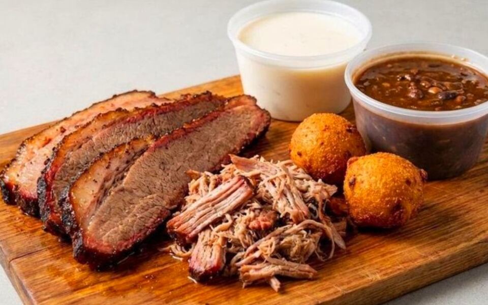 This Searcy, Arkansas, BBQ Spot Has a 4.7-Star Rating and Serious Smoked-Meat Credibility