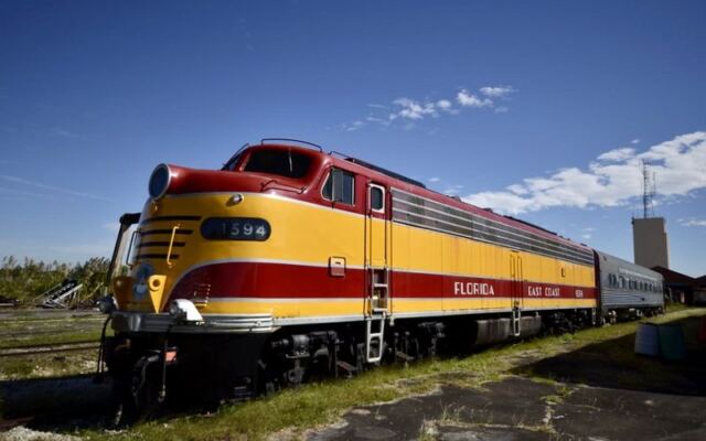 This Scenic Florida Train Ride Turns an Ordinary Weekend Into a Slow Countryside Adventure
