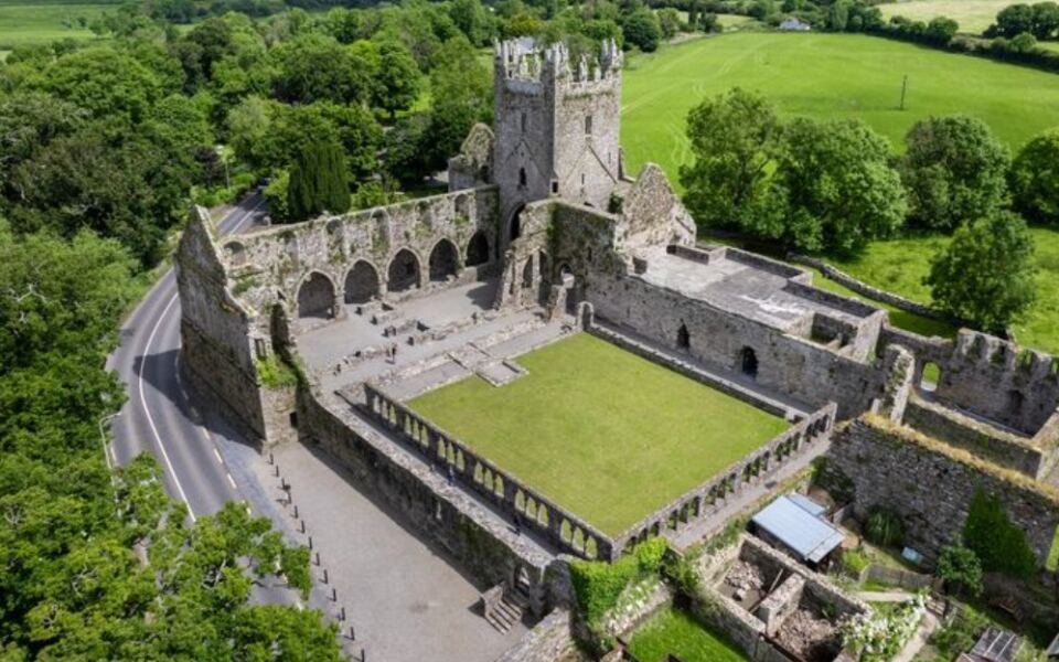 19 Secret Irish Wonders Hiding Beyond the Famous Tourist Stops