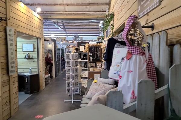 This Enormous Florida Vintage Store Lets You Fill a Whole Cart for Just $50
