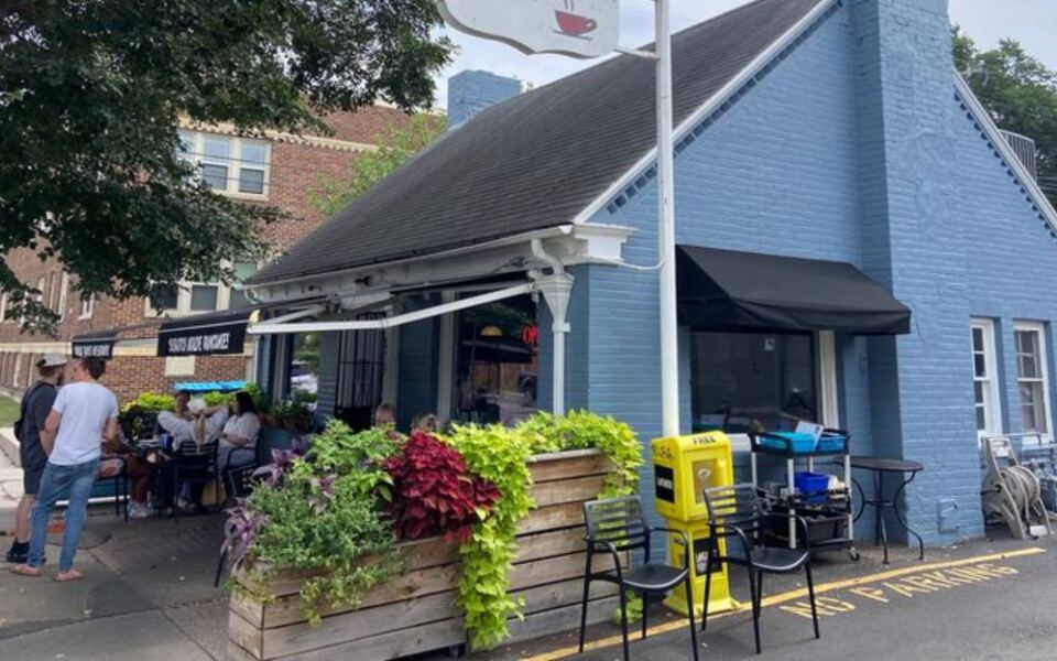 This Minnesota Diner Has Just 20 Seats And One Flat-Top Grill