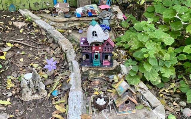 In a Weird Little Austin Alley, Tiny Fairy Houses Keep Appearing and No One Knows Who Made Them