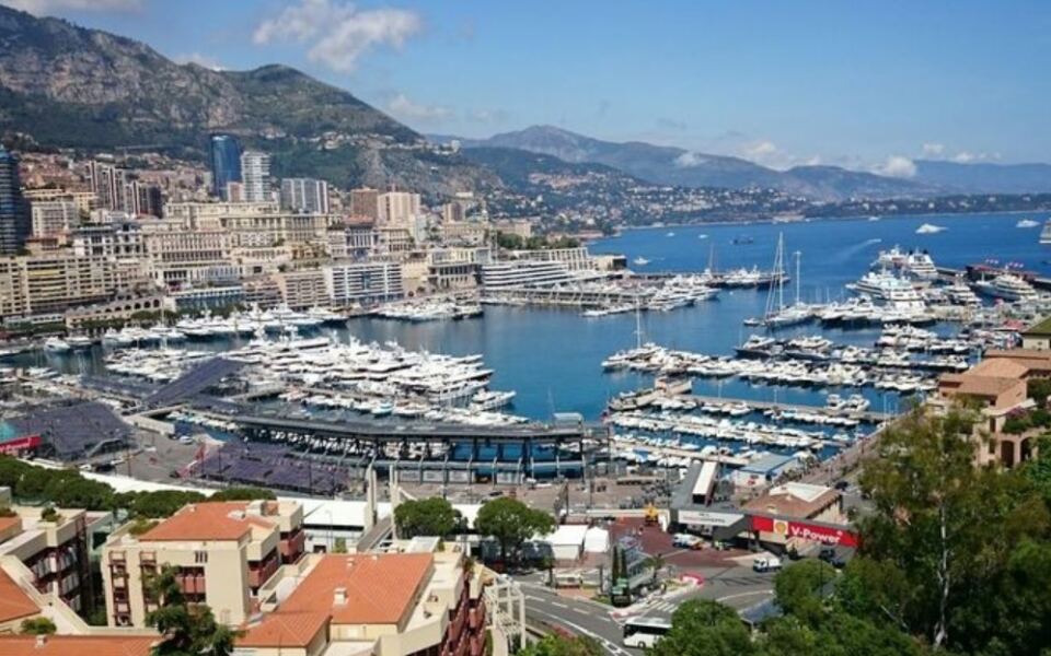 5 Countries in the World That Don’t Have a Single Airport
