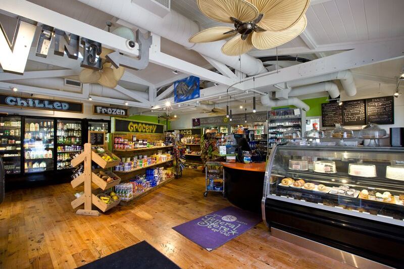 12 Old Florida Country Stores Where the Home Cooking Beats Any Chain Restaurant