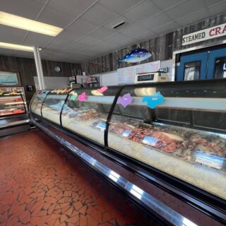 This North Carolina Seafood Market Is So Fresh the Cars Line Up Around the Block at Dinnertime