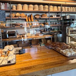 The Cinnamon Rolls at This Cozy Tennessee Bakery Put Every Mall Version to Shame