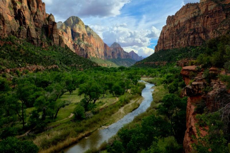 15 U.S. National Parks Travelers Couldn’t Stay Away From in Summer 2026