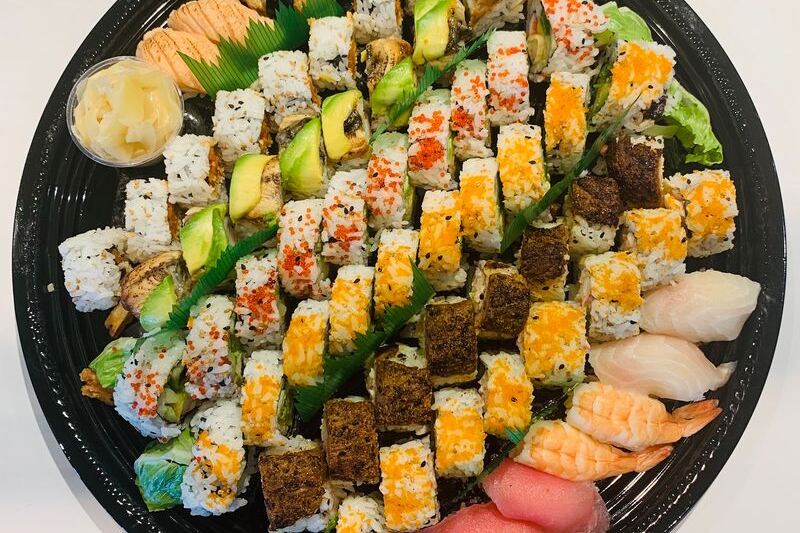This Oregon Seafood Buffet Lets You Load Up on All-You-Can-Eat Oysters and Sushi for Under $17