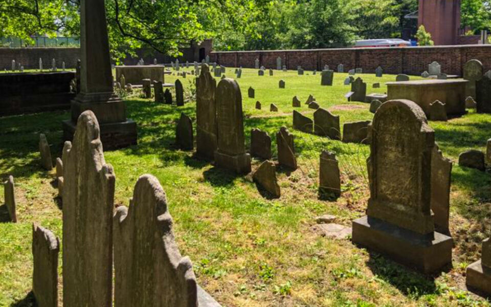 13 Pennsylvania Historic Cemeteries Filled With Fascinating Stories