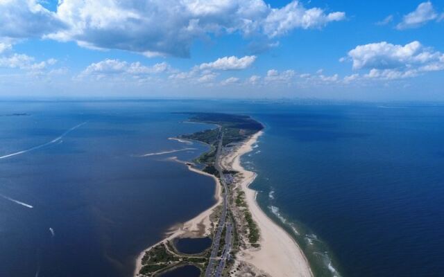 This Vast New Jersey Coastal Preserve Has Wild Beaches, WWII Bunkers, and Bay Views