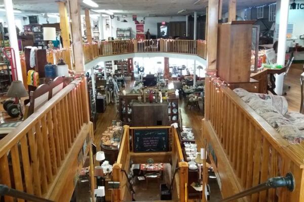 These 12 Enormous Tennessee Antique Stores Let You Lose Yourself Digging for Hours