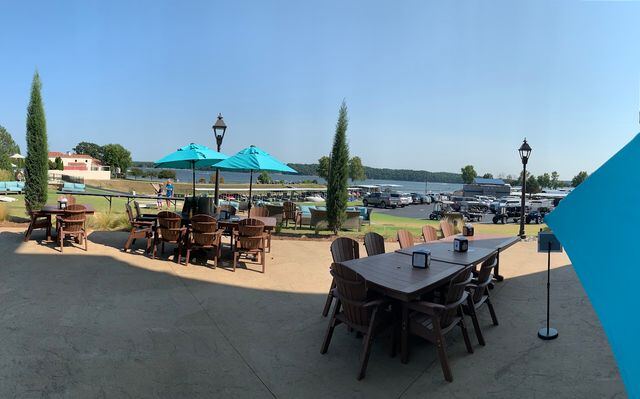 This Easygoing Oklahoma Bar Sits Right in Grand Lake’s Water With Live Music, Cold Drinks, and Boat-Up Seating