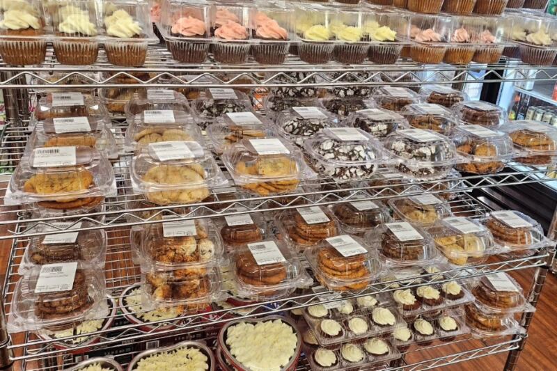 This Minnesota Health Food Store Hides A Cozy Little Cafe Inside