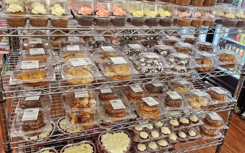 This Minnesota Health Food Store Hides A Cozy Little Cafe Inside
