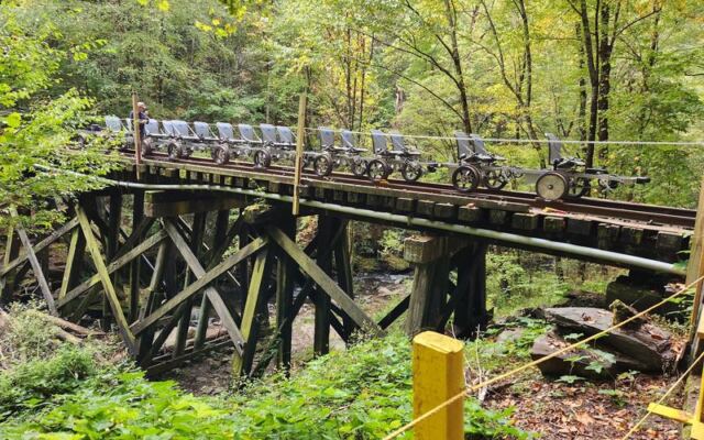 This North Carolina Railbike Tour Lets You Pedal an Old Mountain Railroad With Electric Help Doing the Climbing