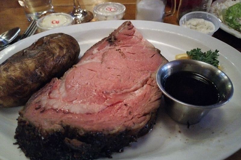 Oregon Locals Happily Rack Up the Miles for the Prime Rib at This Small-Town Restaurant