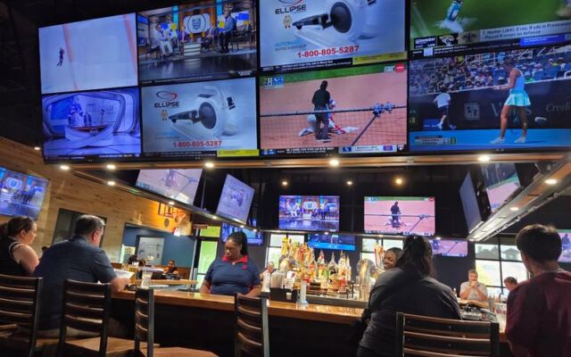 Starkville Regulars Rave About the Wings and Sliders at This Beloved Mississippi Game-Day Sports Bar
