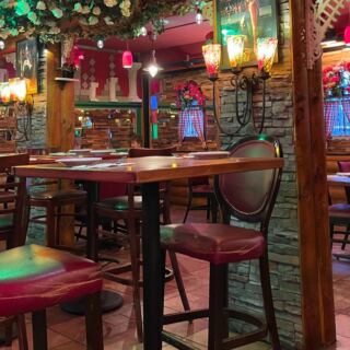 This Minnesota Restaurant Bakes Tortellini In A Creamy Five-Cheese Sauce