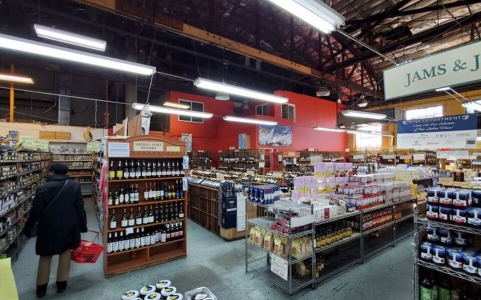 This New Jersey Gourmet Market Has Fresh Mozzarella, Olive Oils, And A Ridiculously Large Cheese Case
