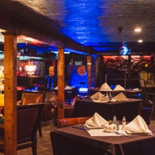 This Hidden Oregon Restaurant Hides Behind an Unmarked Door Where You’ll Find Homemade Pasta Beneath the Street