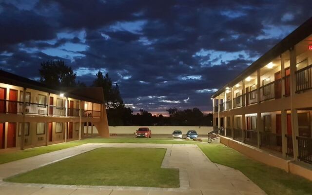 Here’s What Happened to Oklahoma’s Forgotten Route 15 Motor Courts Along the Old Highway