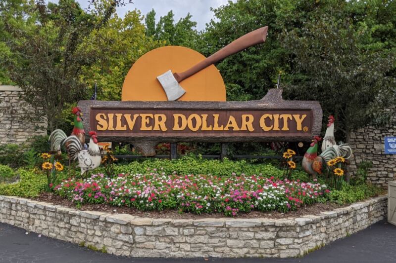 I Visited 20 U.S. Theme Parks And These 13 Stand Above the Rest