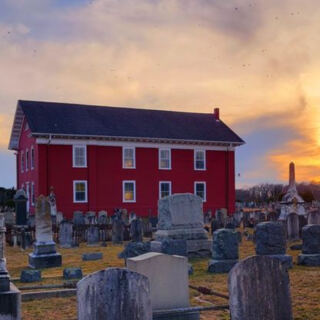 This New Jersey Churchyard Holds 1700s Stones And Stories From Before America Began