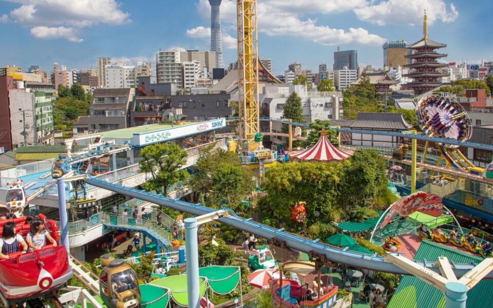 15 Old-School Amusement Parks That Still Welcome Visitors Today