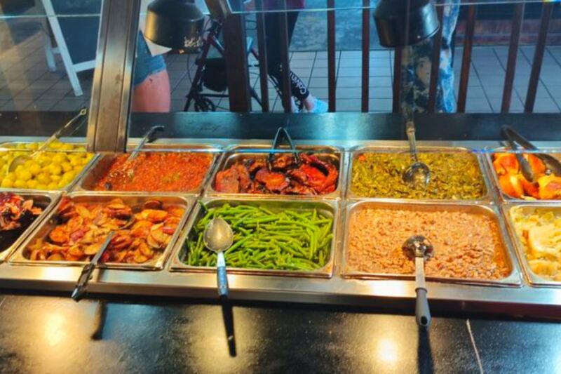 This Jacksonville, Arkansas, Buffet Has Thousands of Reviews and Old-School Southern Dining Energy