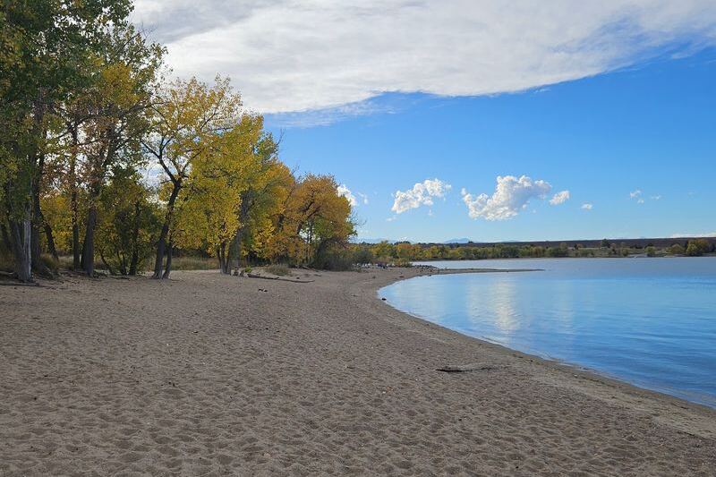 This Colorado State Park Hides a Sandy Reservoir Swim Beach Just Outside Denver