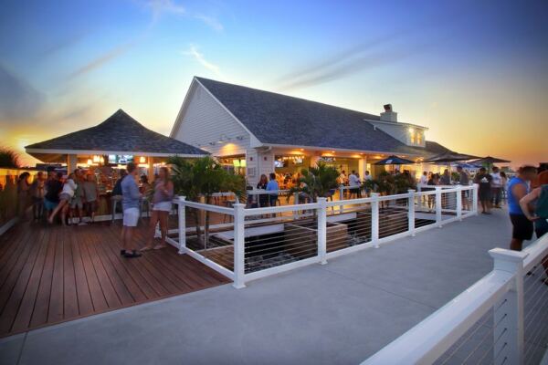 This Cash-Only New Jersey Shore Spot Pairs Ocean Views With Live Music And Easygoing Nights