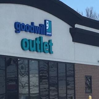 10 Enormous Ohio Thrift Stores Where Thirty Bucks Fills Your Whole Backseat With Bargains