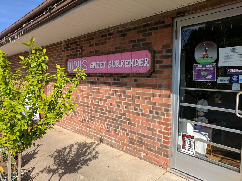 A Bakery Door You Have To Hunt For At The Back A Bakery Door You Have To Hunt For At The Back