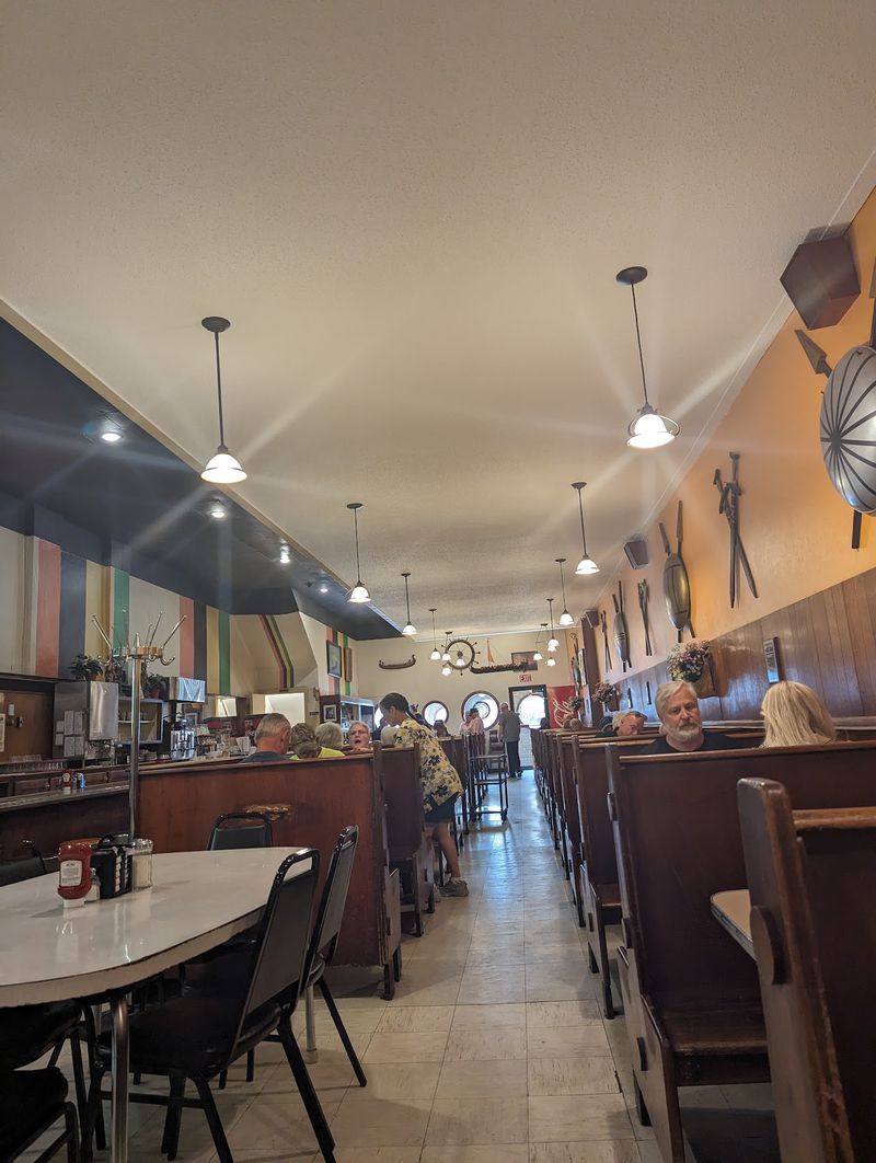 A Breakfast Worth Rerouting Your Road Trip For A Breakfast Worth Rerouting Your Road Trip For