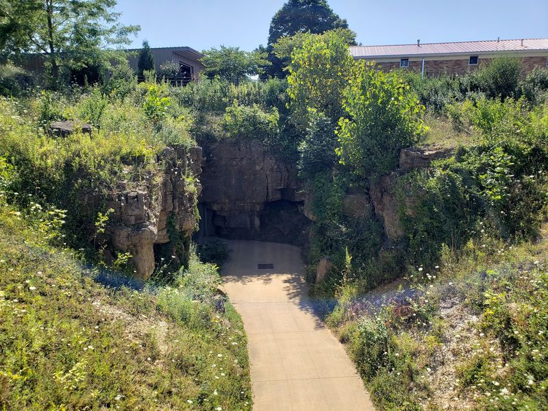 A Cave Park Where Treasure Hunting Is Part Of The Plan A Cave Park Where Treasure Hunting Is Part Of The Plan