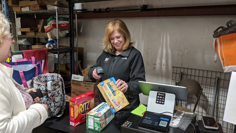 A Checkout Crew With Real Warmth