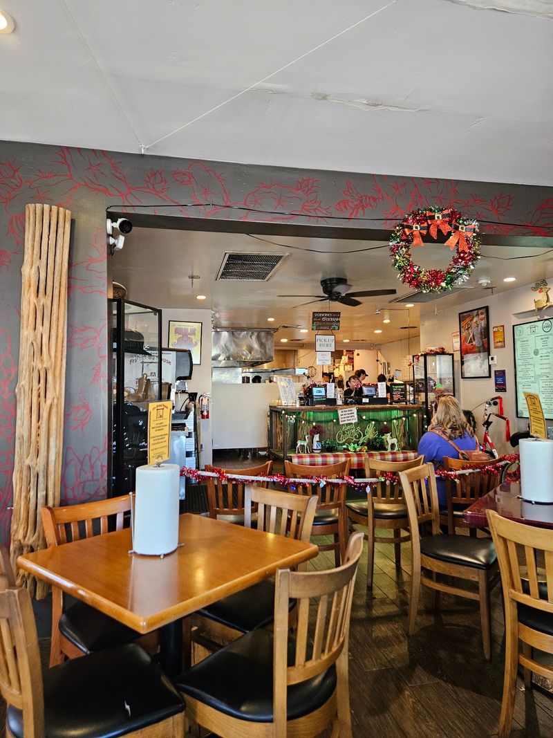 A Corner of Phoenix Worth Finding