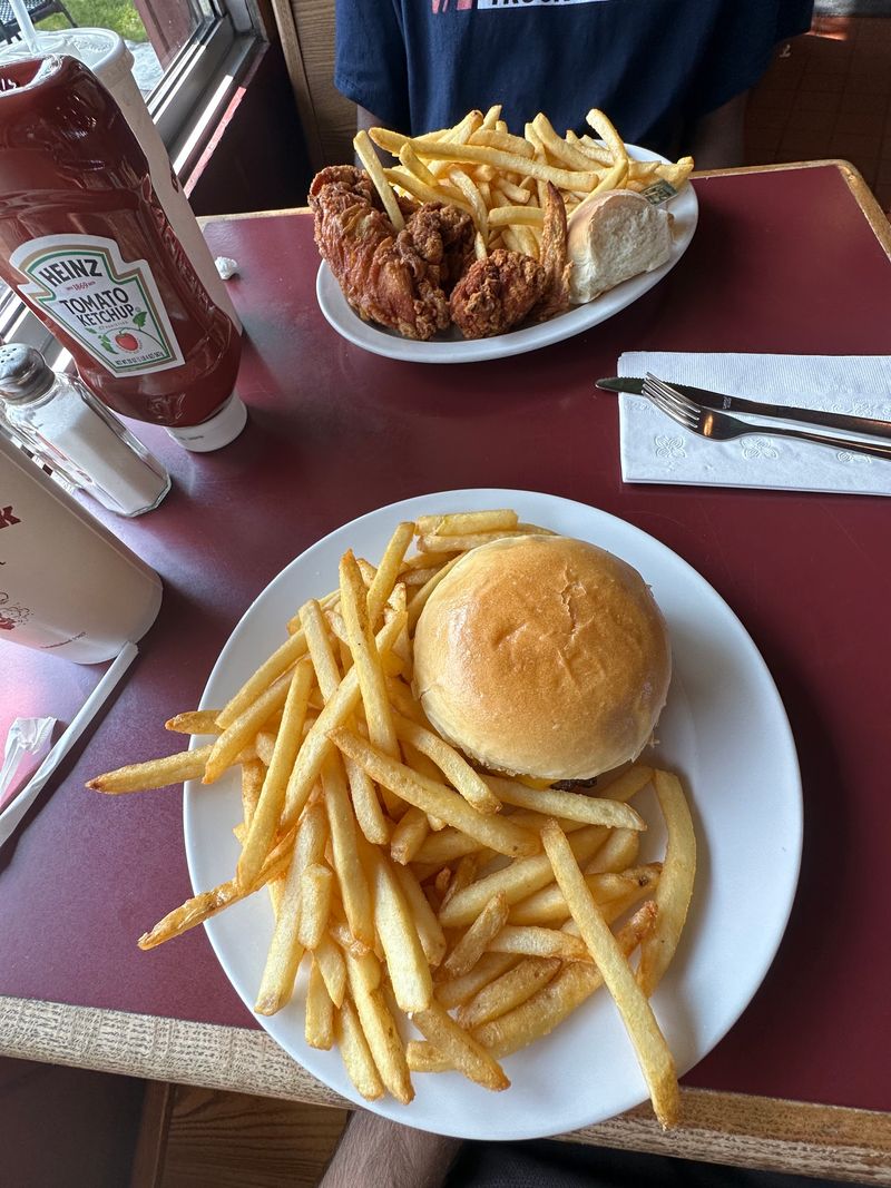 A Downtown Northfield Spot Built On American Classics