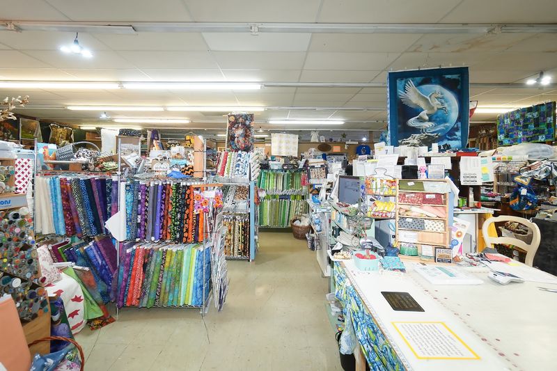 A Fabric Haven at a Rural Crossroads A Fabric Haven at a Rural Crossroads