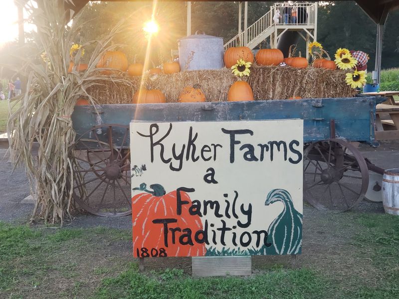 A Family Farm Near the Smokies That Only Opens When the Leaves Turn A Family Farm Near the Smokies That Only Opens When the Leaves Turn